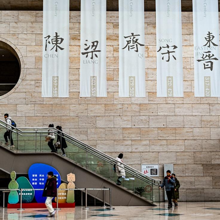 Family-friendly shopping and daily life in France